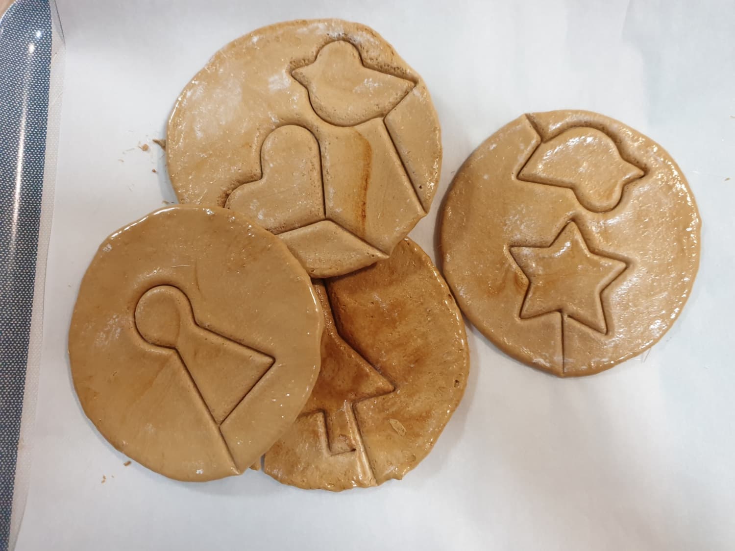 حلوى السكر المعسّل