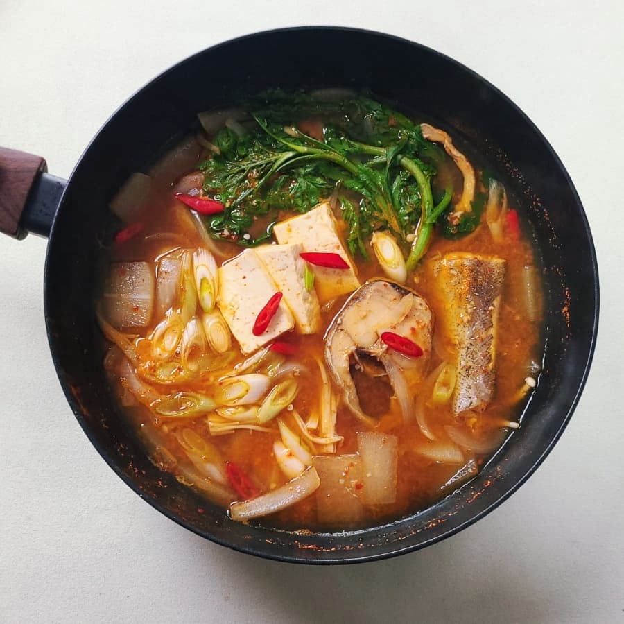 يخنة سمك البولوك