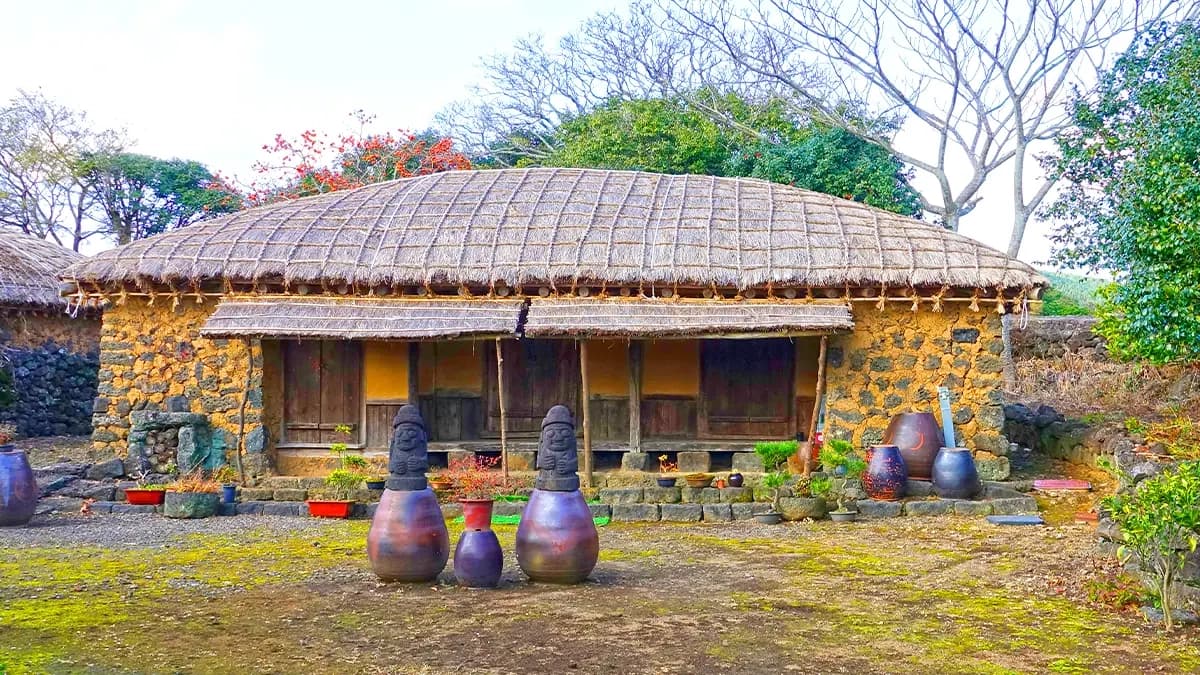 Seongeup Folk Village traditional thatched-roof house